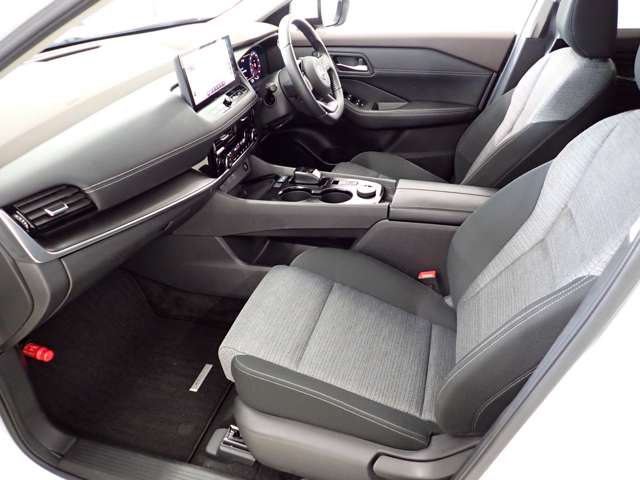 日産 エクストレイル １．５ Ｘ Ｅ－４ＯＲＣＥ ４ＷＤ R4年 (関東) 99