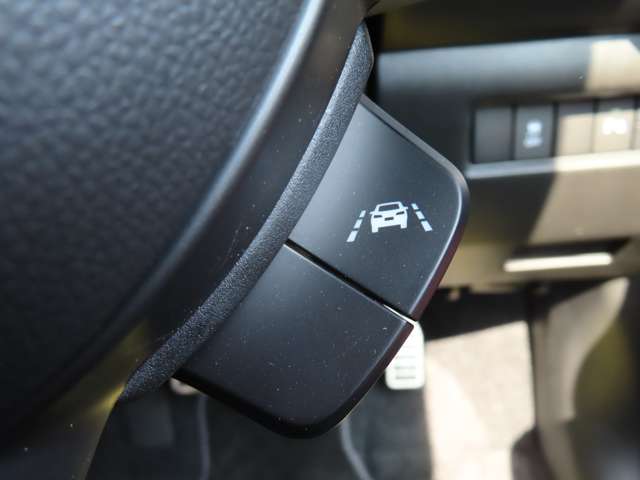 スズキ スイフト スポーツ １．４ R4年 (関東) 99