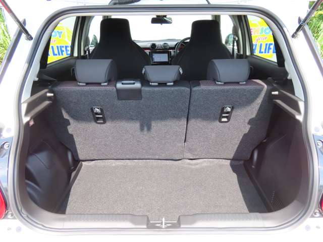 スズキ スイフト スポーツ １．４ R4年 (関東) 99