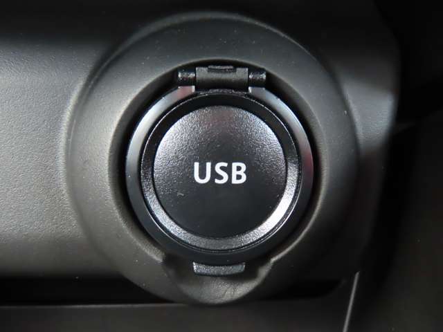 スズキ スイフト スポーツ １．４ R4年 (関東) 99