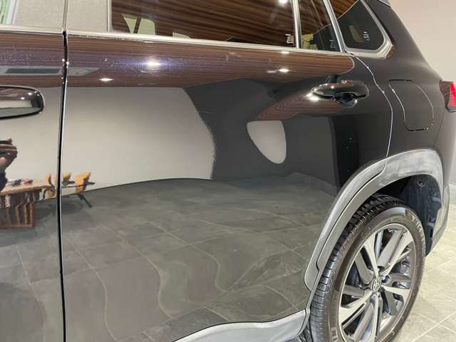 トヨタ カローラクロス　ハイブリッド １．８ ハイブリッド Ｚ Ｅ－ＦＯＵＲ ４ＷＤ R5年 (近畿) 99