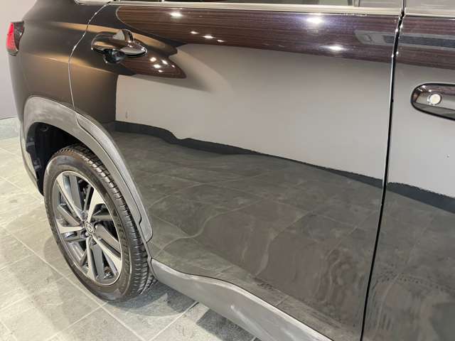 トヨタ カローラクロス　ハイブリッド １．８ ハイブリッド Ｚ Ｅ－ＦＯＵＲ ４ＷＤ R5年 (近畿) 99