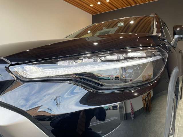 トヨタ カローラクロス　ハイブリッド １．８ ハイブリッド Ｚ Ｅ－ＦＯＵＲ ４ＷＤ R5年 (近畿) 99