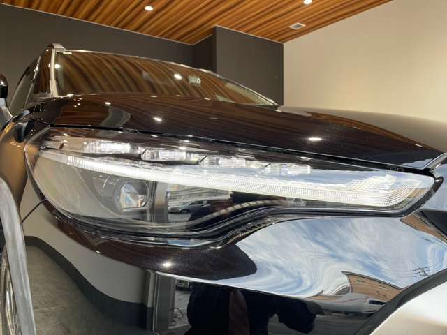 トヨタ カローラクロス　ハイブリッド １．８ ハイブリッド Ｚ Ｅ－ＦＯＵＲ ４ＷＤ R5年 (近畿) 99