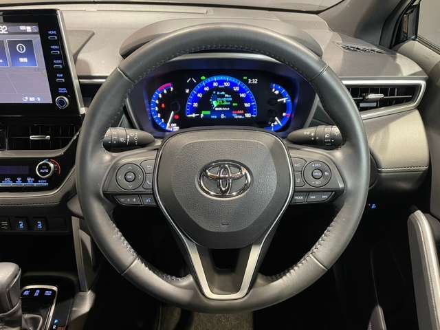 トヨタ カローラクロス　ハイブリッド １．８ ハイブリッド Ｚ Ｅ－ＦＯＵＲ ４ＷＤ R5年 (近畿) 99