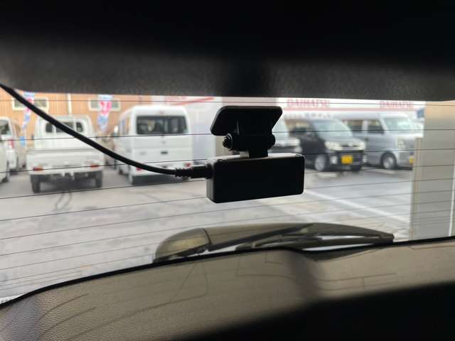 トヨタ カローラクロス　ハイブリッド １．８ ハイブリッド Ｚ Ｅ－ＦＯＵＲ ４ＷＤ R5年 (近畿) 99