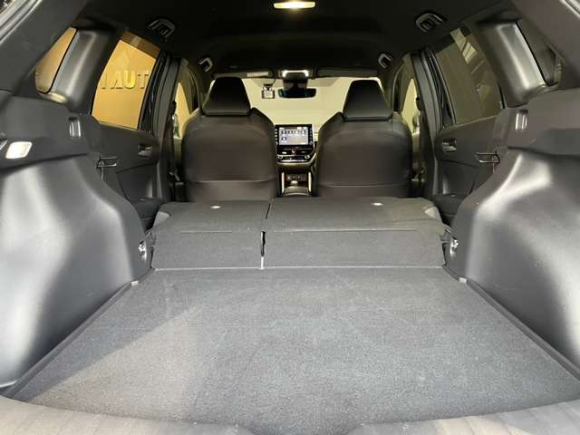 トヨタ カローラクロス　ハイブリッド １．８ ハイブリッド Ｚ Ｅ－ＦＯＵＲ ４ＷＤ R5年 (近畿) 99