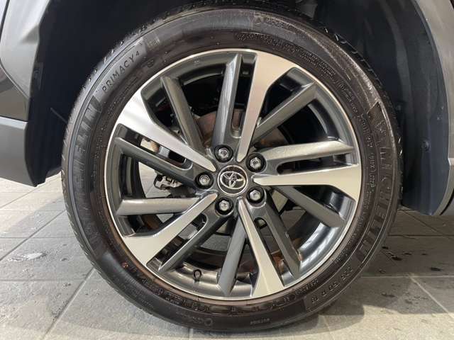 トヨタ カローラクロス　ハイブリッド １．８ ハイブリッド Ｚ Ｅ－ＦＯＵＲ ４ＷＤ R5年 (近畿) 99