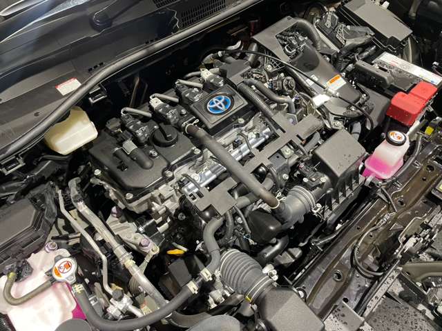 トヨタ カローラクロス　ハイブリッド １．８ ハイブリッド Ｚ Ｅ－ＦＯＵＲ ４ＷＤ R5年 (近畿) 99