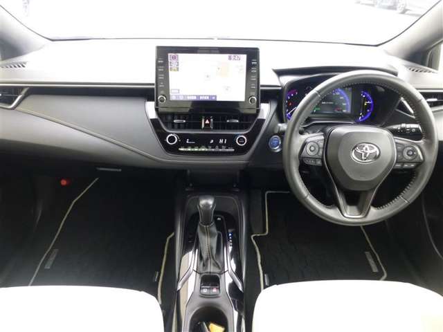 トヨタ カローラ　ツーリング　ハイブリッド １．８ ハイブリッド ＷＸＢ R1年 (東北) 99