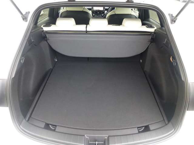 トヨタ カローラ　ツーリング　ハイブリッド １．８ ハイブリッド ＷＸＢ R1年 (東北) 99