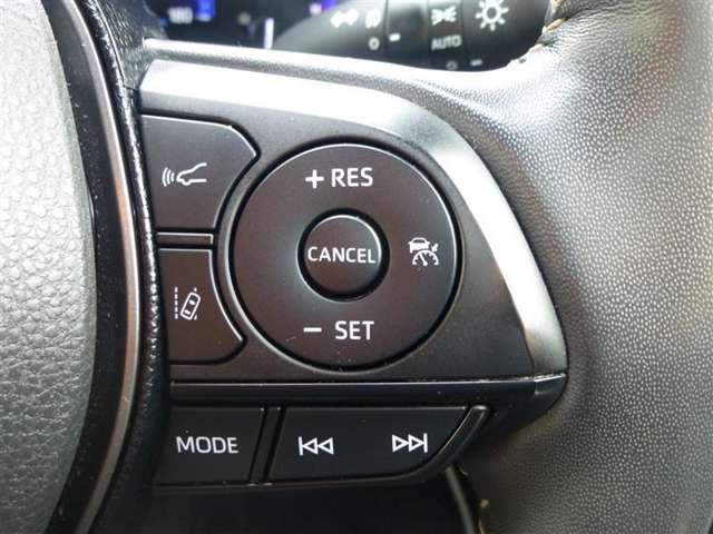 トヨタ カローラ　ツーリング　ハイブリッド １．８ ハイブリッド ＷＸＢ R1年 (東北) 99