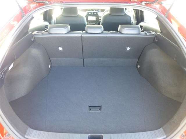 トヨタ プリウス １．８ Ｓ ツーリングセレクション H28年 (東北) 99