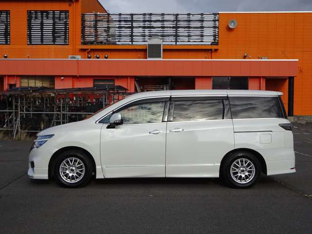 日産 エルグランド ２．５ ２５０ハイウェイスターＳ アーバンクロム ４ＷＤ H27年 () 99