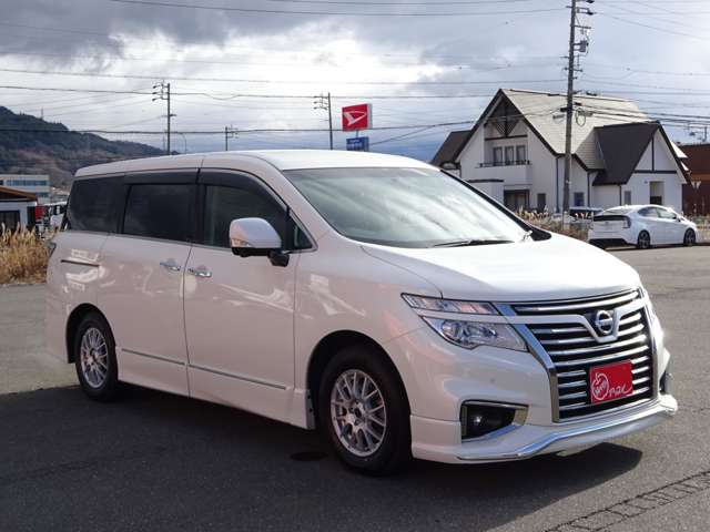 日産 エルグランド ２．５ ２５０ハイウェイスターＳ アーバンクロム ４ＷＤ H27年 () 99