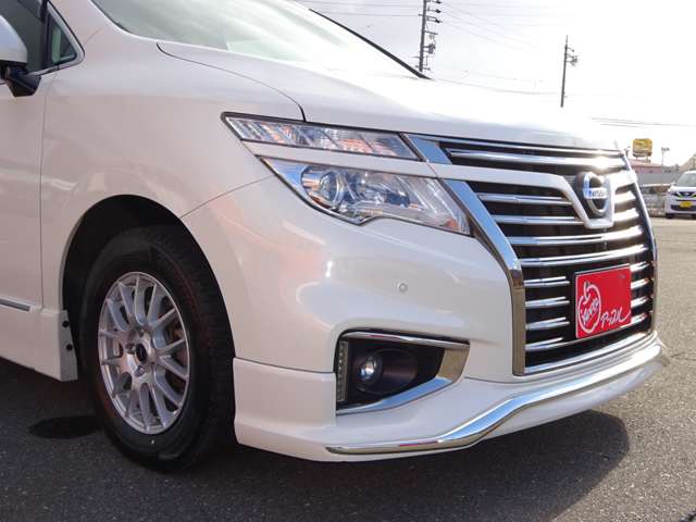 日産 エルグランド ２．５ ２５０ハイウェイスターＳ アーバンクロム ４ＷＤ H27年 () 99