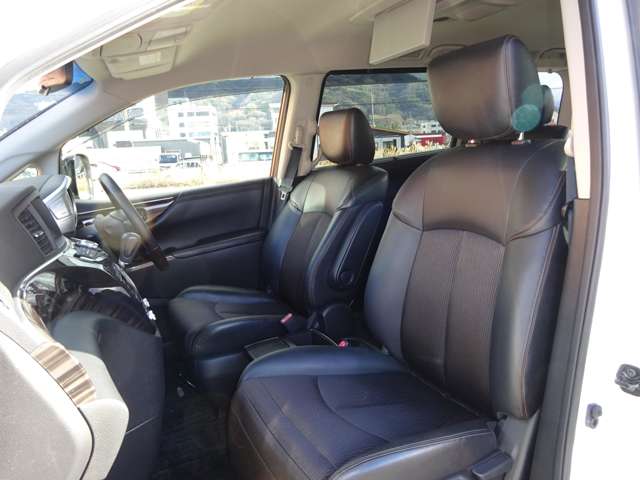 日産 エルグランド ２．５ ２５０ハイウェイスターＳ アーバンクロム ４ＷＤ H27年 () 99