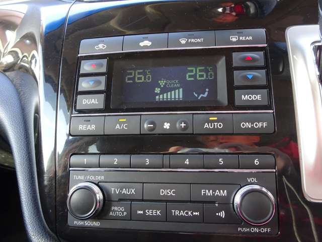 日産 エルグランド ２．５ ２５０ハイウェイスターＳ アーバンクロム ４ＷＤ H27年 () 99