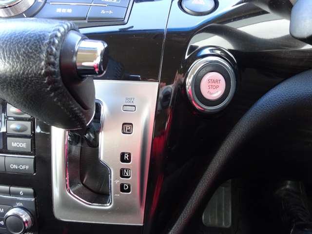 日産 エルグランド ２．５ ２５０ハイウェイスターＳ アーバンクロム ４ＷＤ H27年 () 99