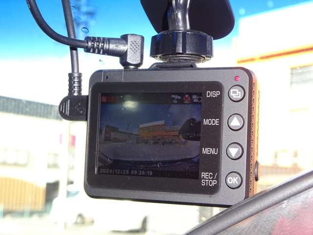 日産 エルグランド ２．５ ２５０ハイウェイスターＳ アーバンクロム ４ＷＤ H27年 () 99