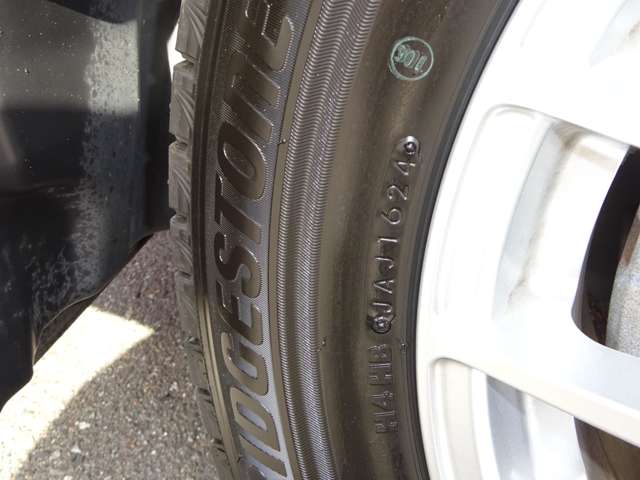 日産 エルグランド ２．５ ２５０ハイウェイスターＳ アーバンクロム ４ＷＤ H27年 () 99