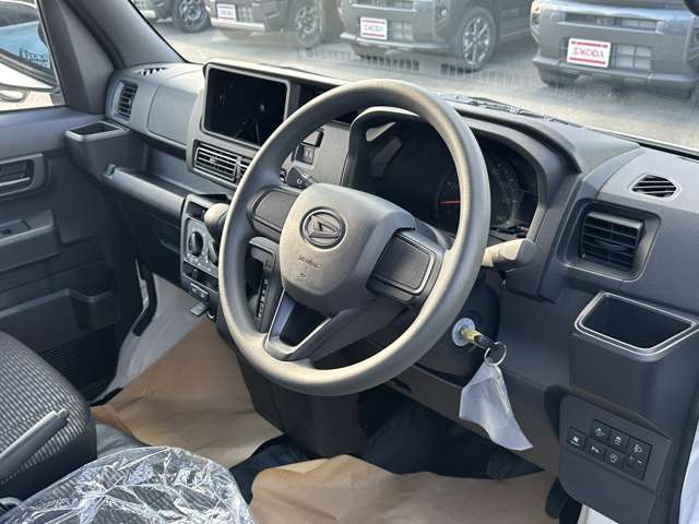 ダイハツ ハイゼットカーゴ ６６０ デラックス ４ＷＤ R6年 (中国) 99