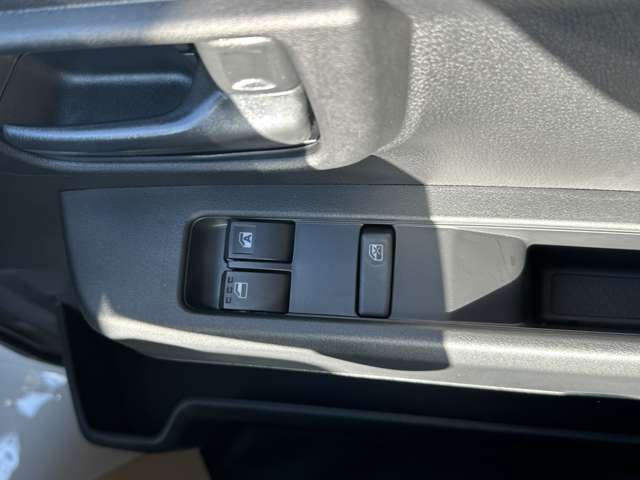 ダイハツ ハイゼットカーゴ ６６０ デラックス ４ＷＤ R6年 (中国) 99