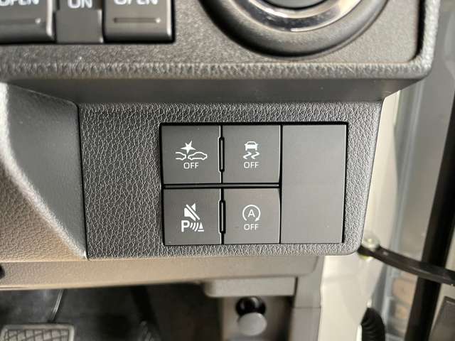 ダイハツ ムーヴ　キャンバス ６６０ ストライプス Ｇ R4年 (中国) 99