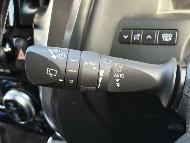 トヨタ アルファード ２．５ Ｓ Ｃパッケージ R4年 (中国) 99