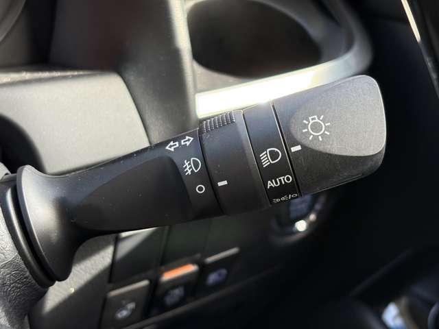 トヨタ アルファード ２．５ Ｓ Ｃパッケージ R4年 (中国) 99