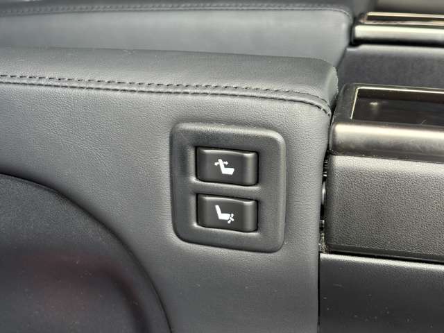 トヨタ アルファード ２．５ Ｓ Ｃパッケージ R4年 (中国) 99