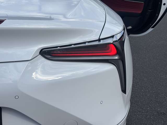 レクサス ＬＣコンバーチブル ５００ R4年 (中国) 99