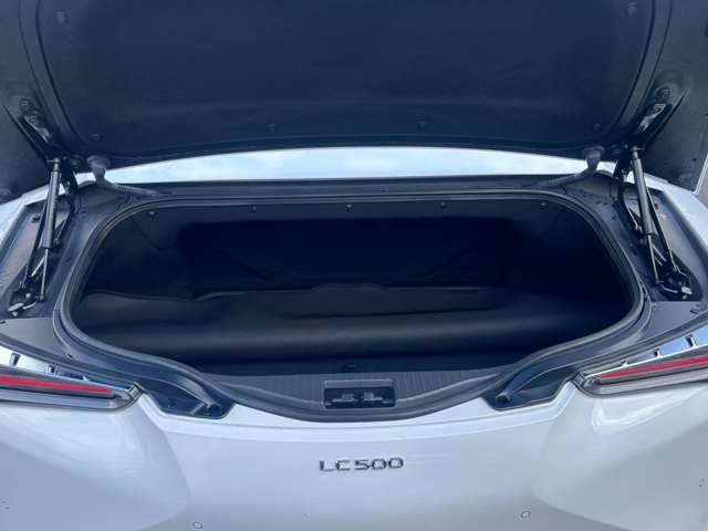 レクサス ＬＣコンバーチブル ５００ R4年 (中国) 99
