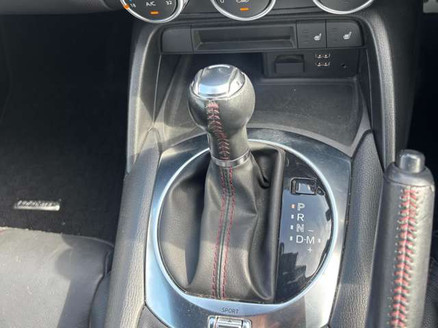 マツダ ロードスター １．５ Ｓ レザーパッケージ H27年 (中国) 99