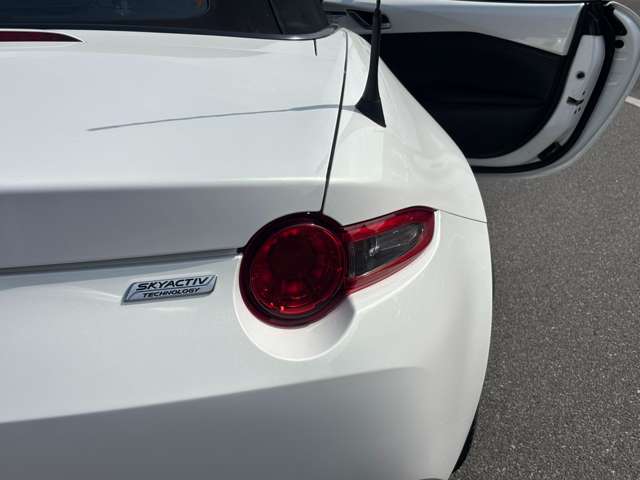 マツダ ロードスター １．５ Ｓ レザーパッケージ H27年 (中国) 99