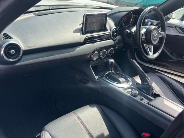 マツダ ロードスター １．５ Ｓ レザーパッケージ H27年 (中国) 99