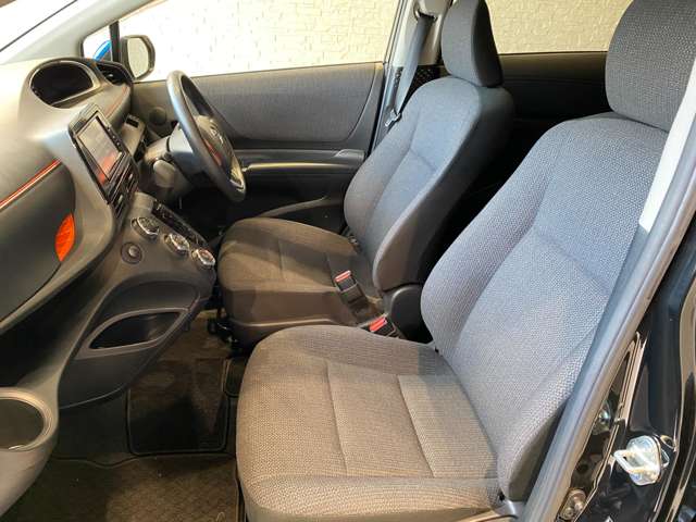 トヨタ シエンタ １．５ ファンベース Ｘ R2年 (九州・沖縄) 99