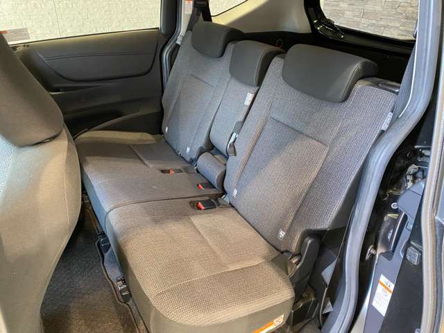 トヨタ シエンタ １．５ ファンベース Ｘ R2年 (九州・沖縄) 99