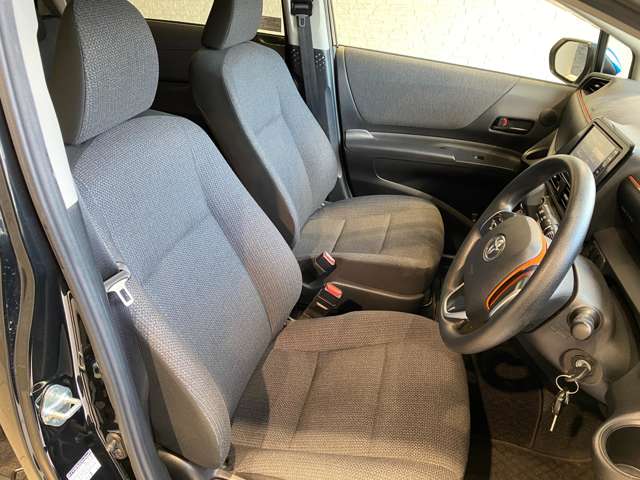 トヨタ シエンタ １．５ ファンベース Ｘ R2年 (九州・沖縄) 99