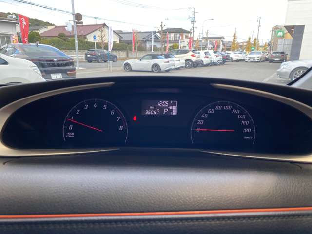 トヨタ シエンタ １．５ ファンベース Ｘ R2年 (九州・沖縄) 99