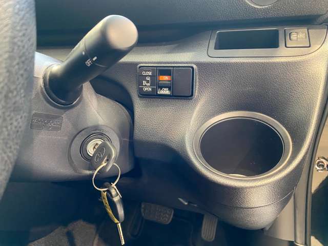 トヨタ シエンタ １．５ ファンベース Ｘ R2年 (九州・沖縄) 99