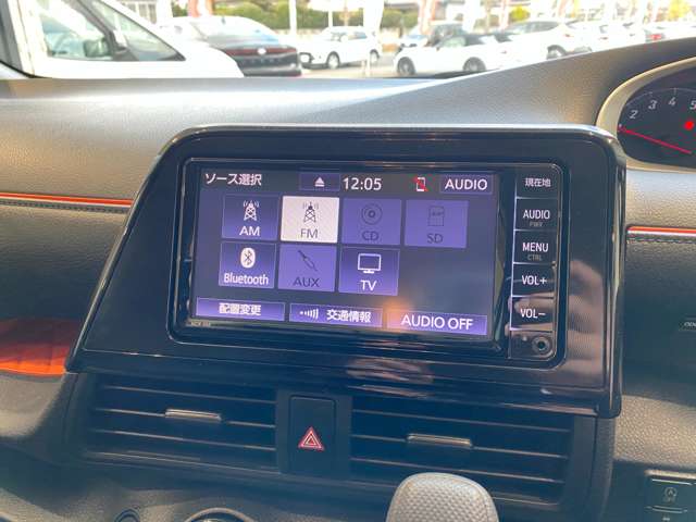 トヨタ シエンタ １．５ ファンベース Ｘ R2年 (九州・沖縄) 99