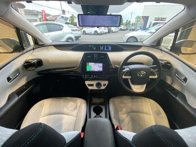 トヨタ プリウス １．８ Ｓ H28年 (九州・沖縄) 99