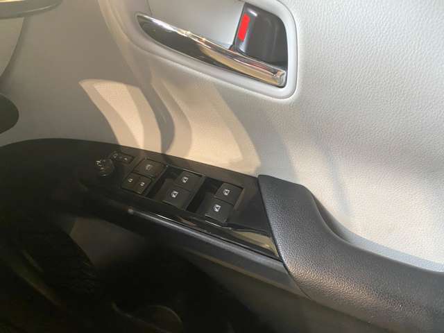 トヨタ プリウス １．８ Ｓ H28年 (九州・沖縄) 99