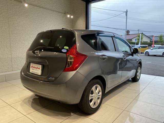 日産 ノート １．２ Ｘ ＤＩＧ－Ｓ H25年 (九州・沖縄) 99