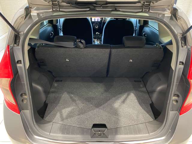 日産 ノート １．２ Ｘ ＤＩＧ－Ｓ H25年 (九州・沖縄) 99