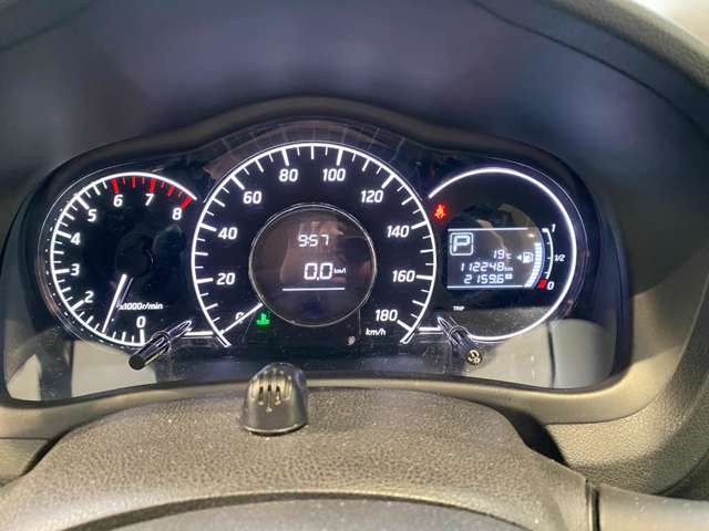 日産 ノート １．２ Ｘ ＤＩＧ－Ｓ H25年 (九州・沖縄) 99