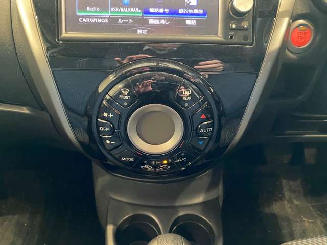 日産 ノート １．２ Ｘ ＤＩＧ－Ｓ H25年 (九州・沖縄) 99