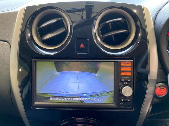 日産 ノート １．２ Ｘ ＤＩＧ－Ｓ H25年 (九州・沖縄) 99