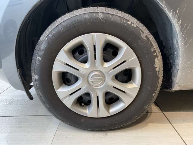 日産 ノート １．２ Ｘ ＤＩＧ－Ｓ H25年 (九州・沖縄) 99